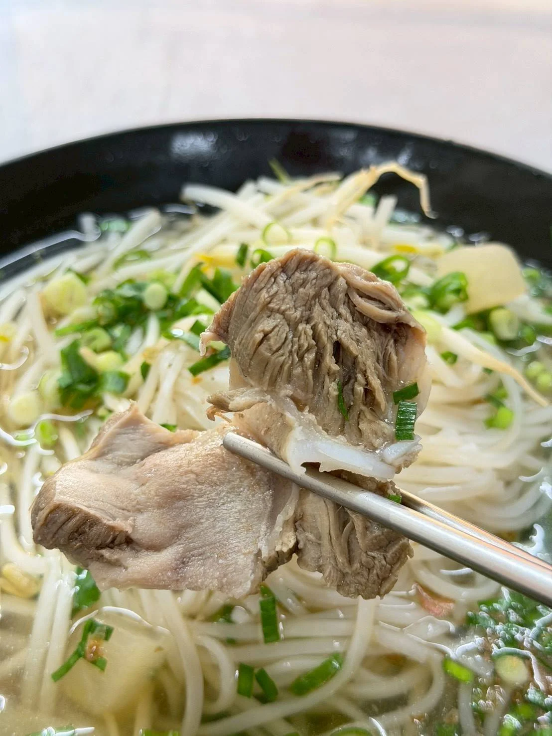 軟骨湯河粉近照